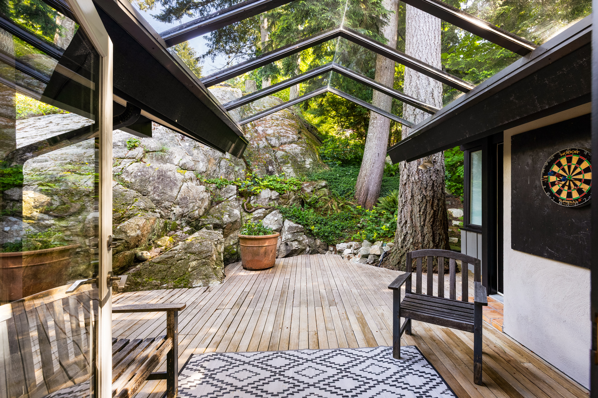 6485 Madrona Crescent